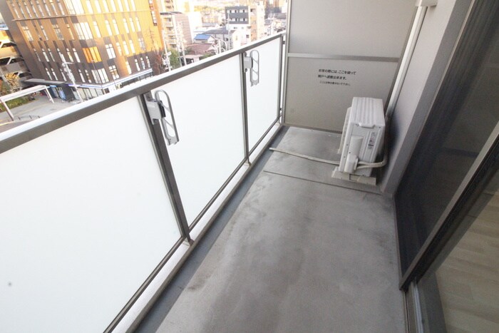 物件内観写真16　(ベランダ・バルコニー)