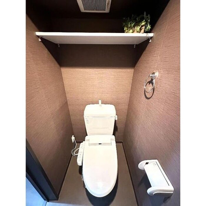 物件内観写真9　(トイレ)