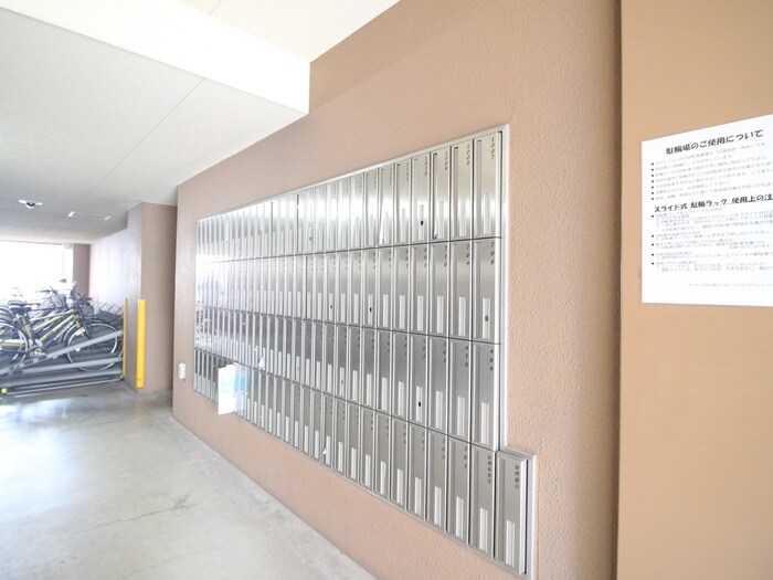 物件外観写真6　(建物設備)