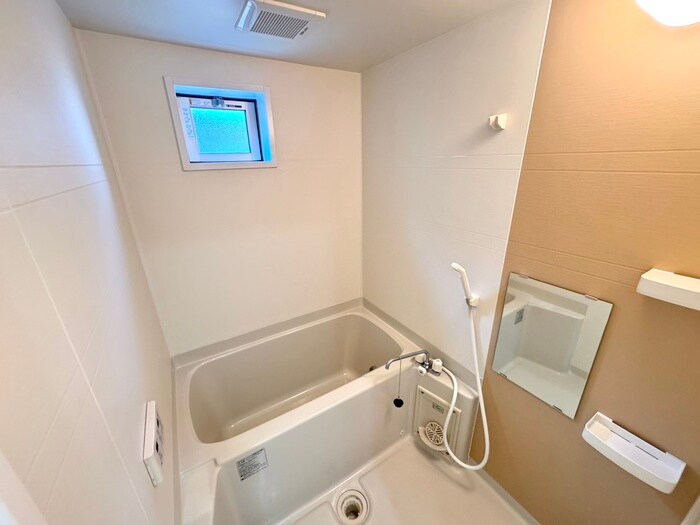 物件内観写真11　(バス／シャワールーム等)