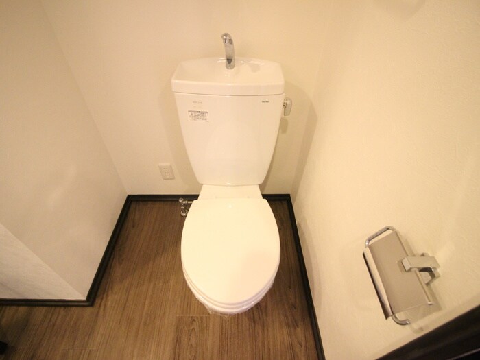 物件内観写真12　(トイレ)