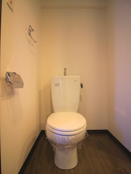 物件内観写真13　(トイレ)