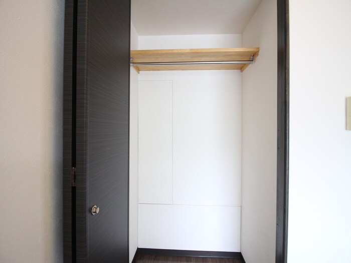物件内観写真18　(収納)