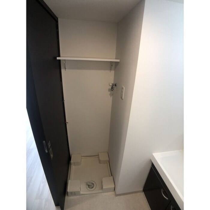 物件内観写真9　(廊下)