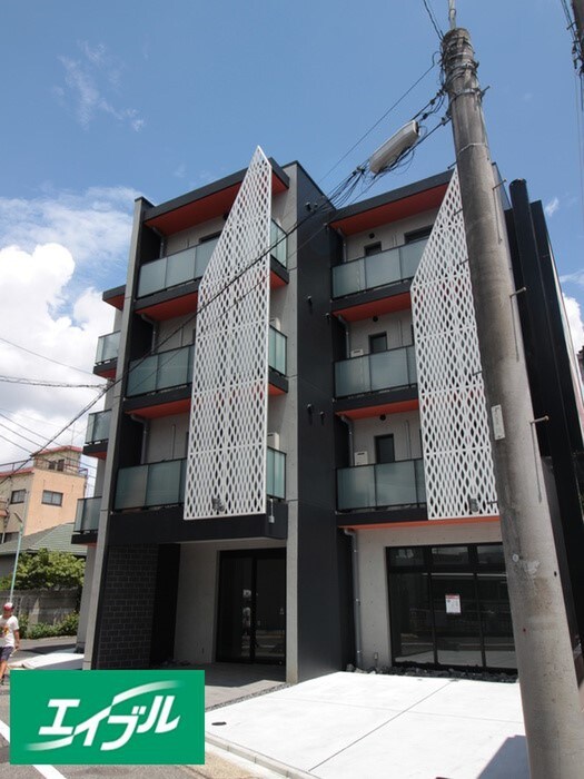 物件外観写真2　(駐車場)