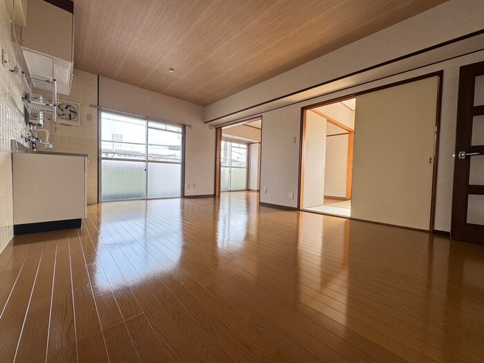 物件内観写真8　(居室)