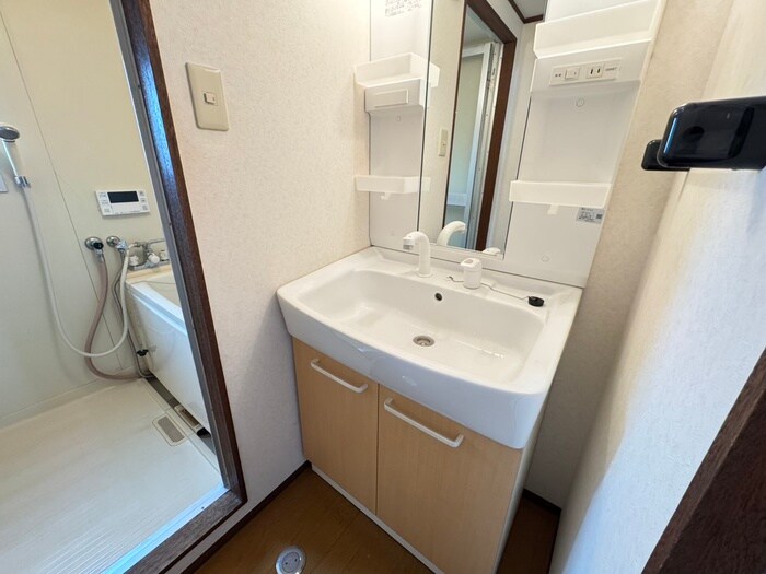 物件内観写真13　(洗面)