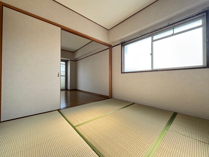 物件内観写真15　(居室)