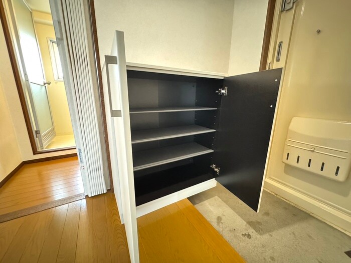 物件内観写真16　(靴箱)