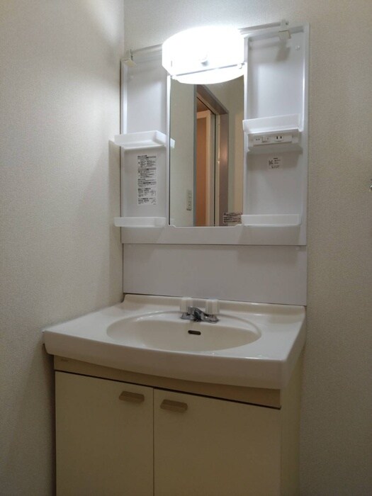 物件内観写真13　(洗面)