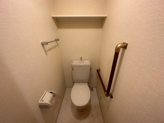 物件内観写真12　(トイレ)