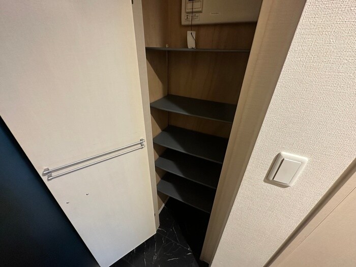 物件内観写真19　(靴箱)
