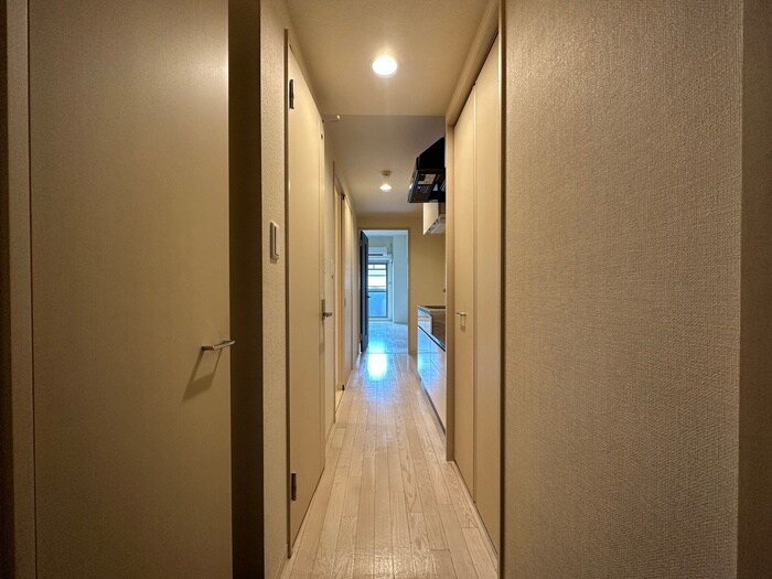 物件内観写真20　(廊下)