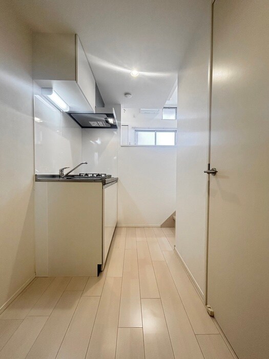 物件内観写真20　(廊下)