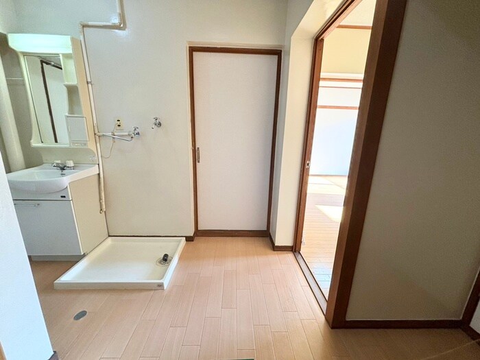 物件内観写真17　(廊下)