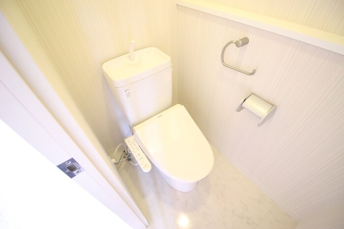 物件内観写真13　(トイレ)