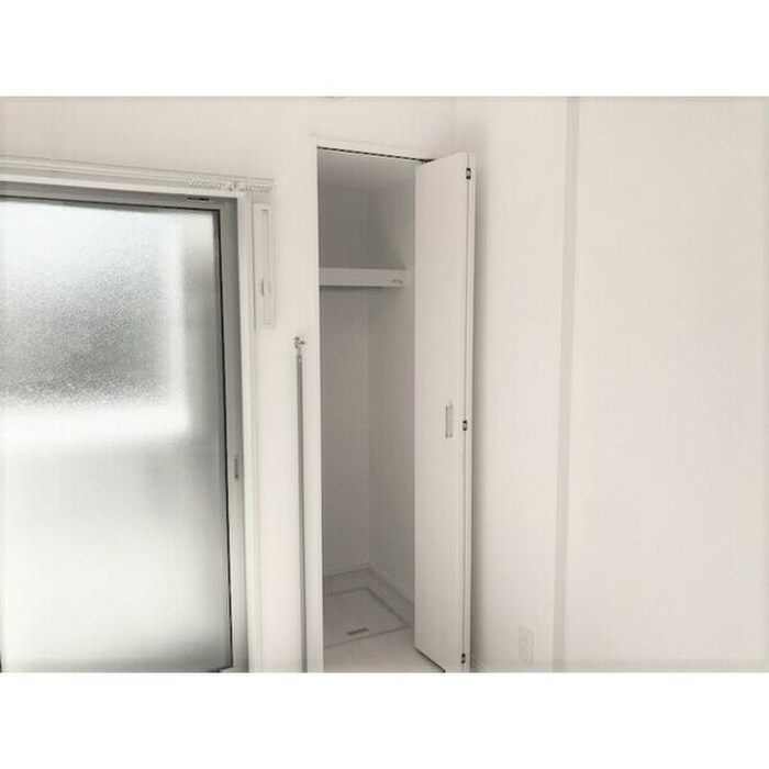 物件内観写真10　(収納)