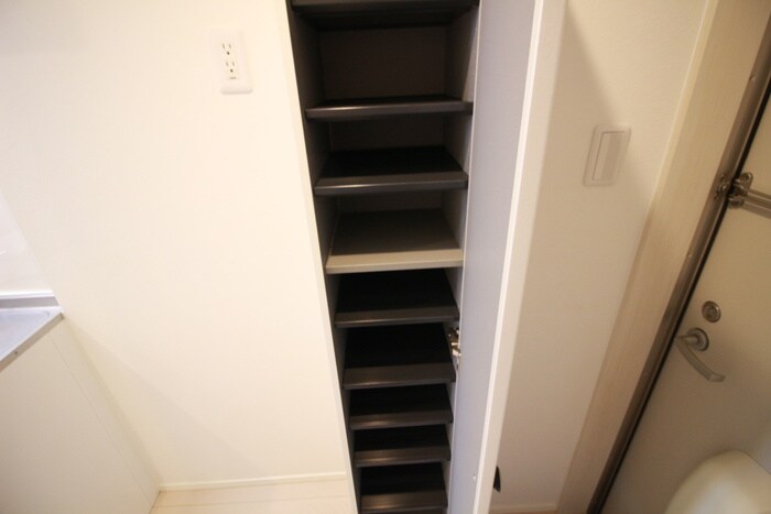 物件内観写真19　(靴箱)