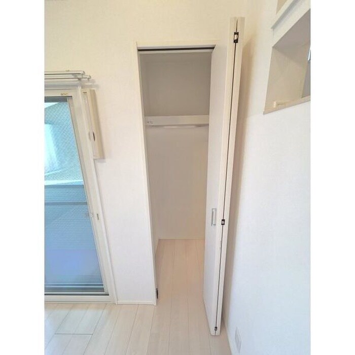 物件内観写真10　(収納)