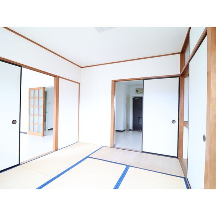 物件内観写真11　(居室)