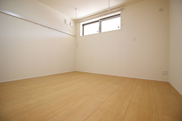 物件内観写真17　(居室)