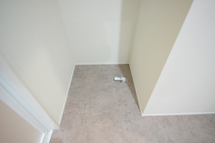 物件内観写真19　(洗濯機置場)