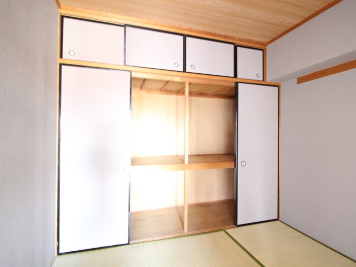 物件内観写真9　(収納)