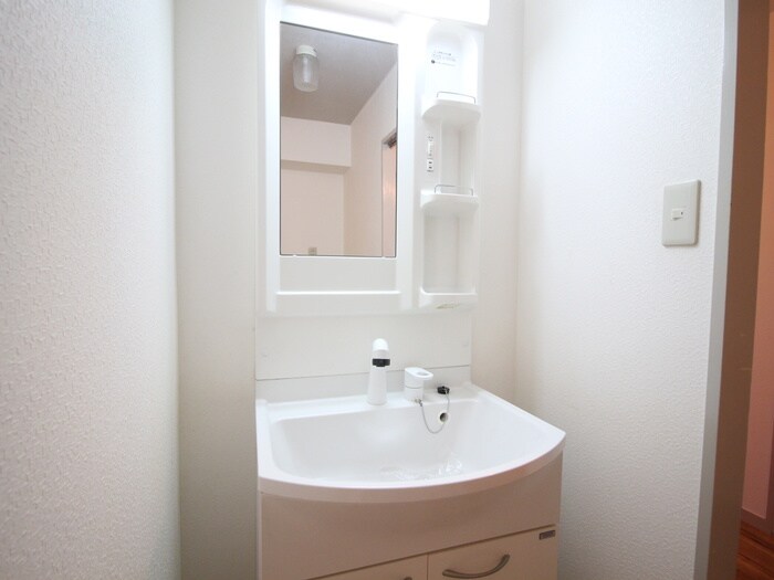 物件内観写真13　(洗面)