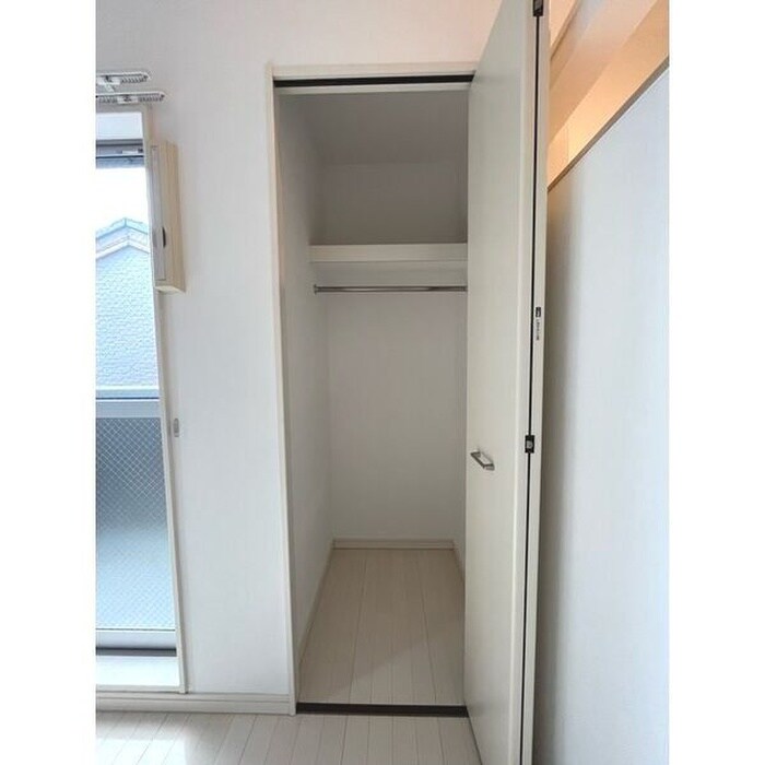 物件内観写真11　(収納)