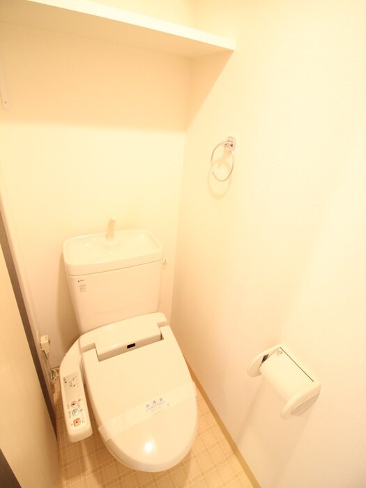 物件内観写真15　(トイレ)