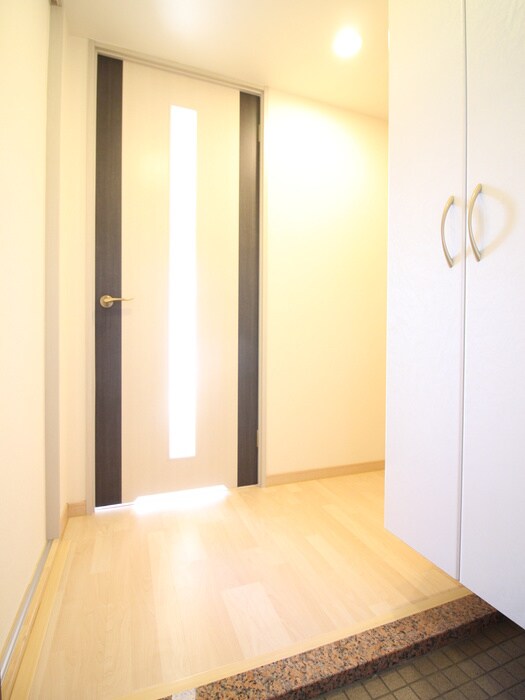 物件内観写真18　(廊下)