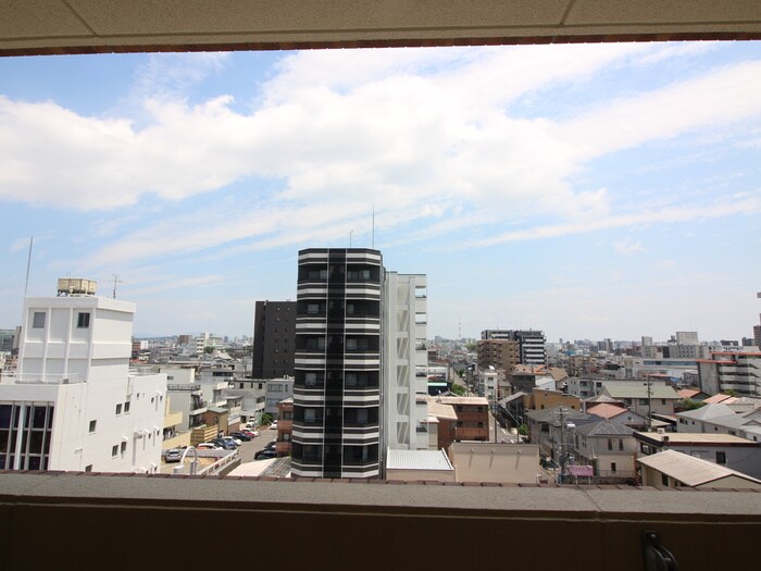 物件内観写真22　(室内からの展望)