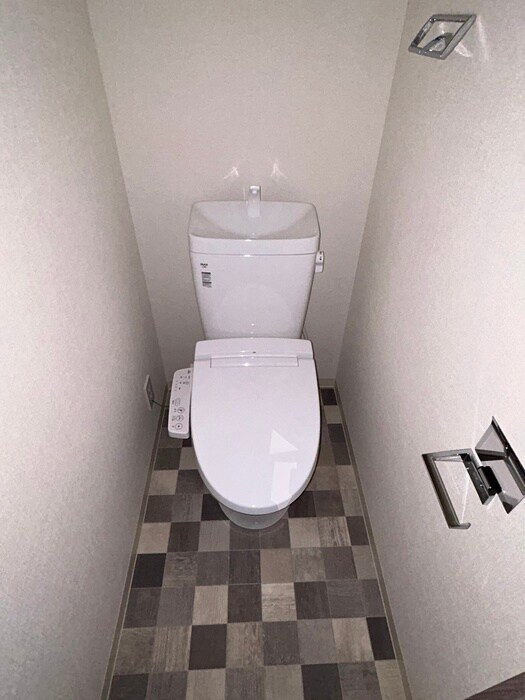 物件内観写真13　(トイレ)