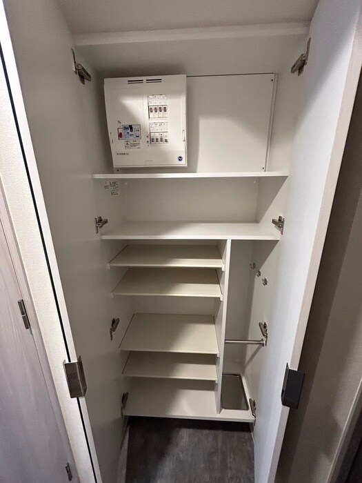 物件内観写真16　(靴箱)