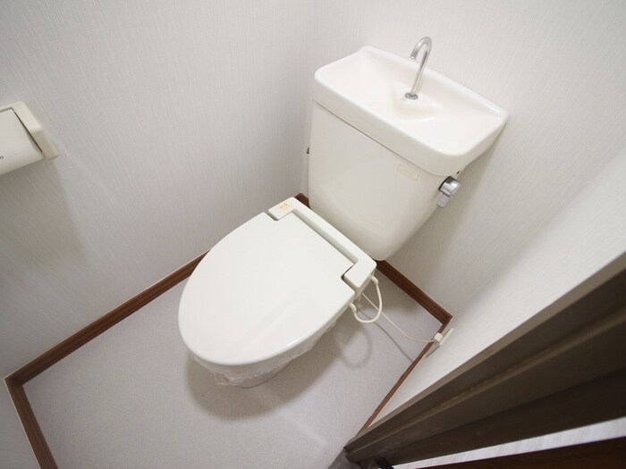 物件内観写真15　(トイレ)