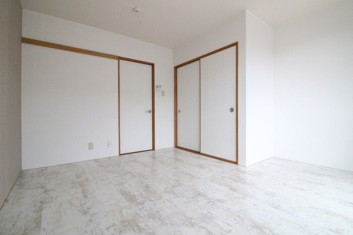 ジュネス上条の居室