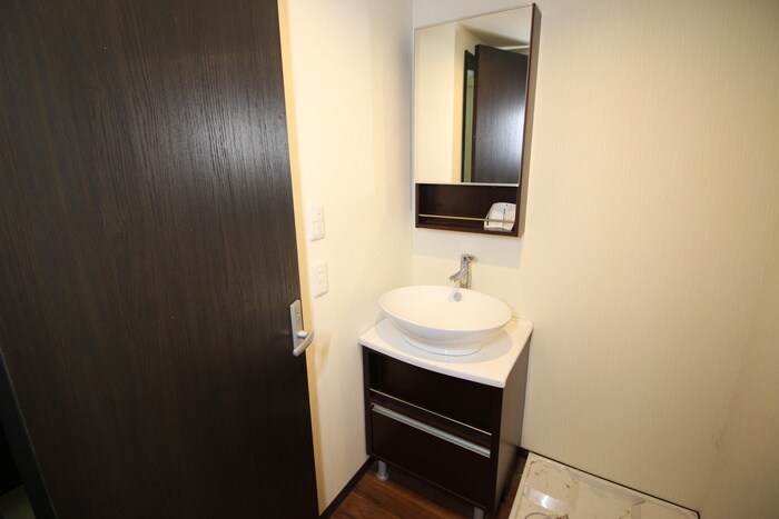 物件内観写真11　(洗面)