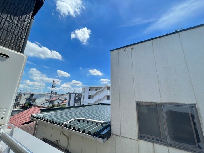 物件内観写真22　(室内からの展望)