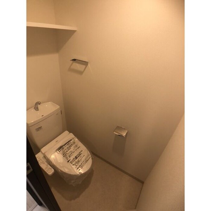 物件内観写真9　(トイレ)