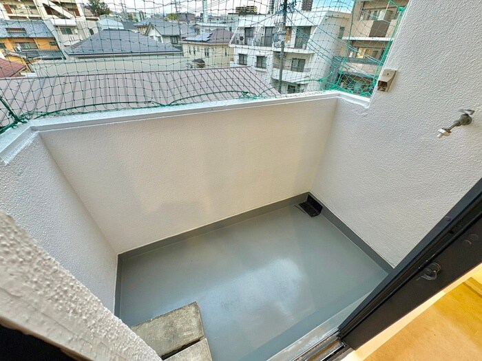 物件内観写真11　(ベランダ・バルコニー)