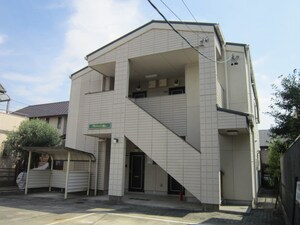 プリンスハイツ鳴丘外観写真