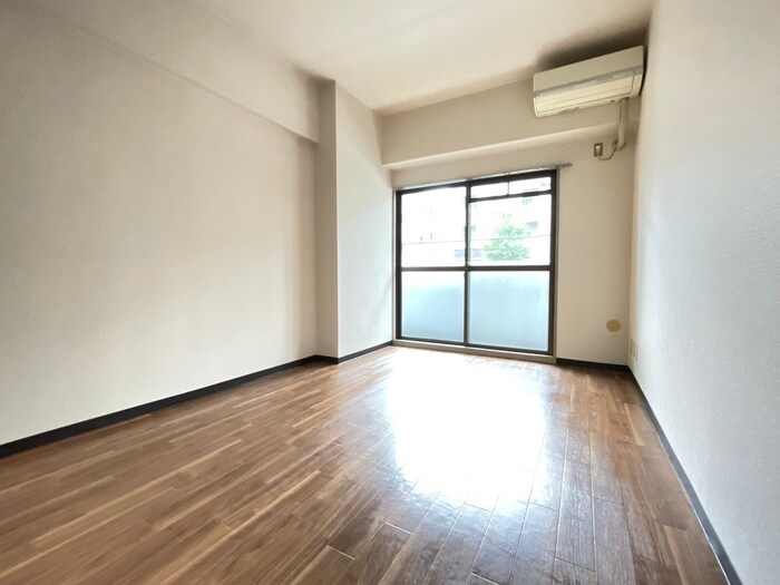 物件内観写真16　(居室)