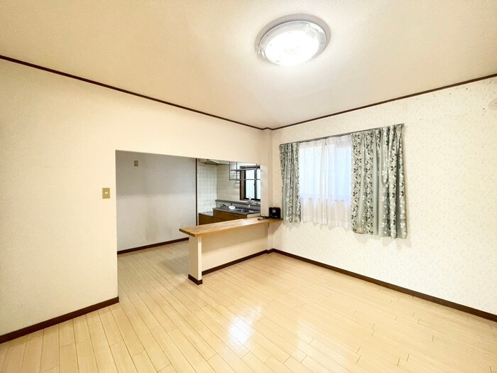 物件内観写真7　(居室)