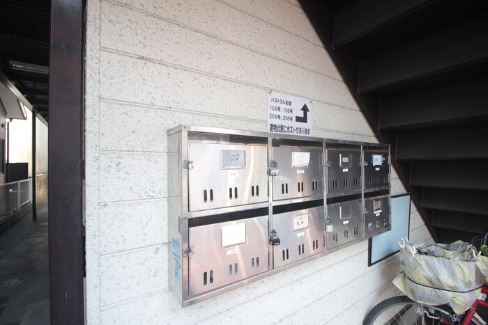 物件外観写真6　(建物設備)