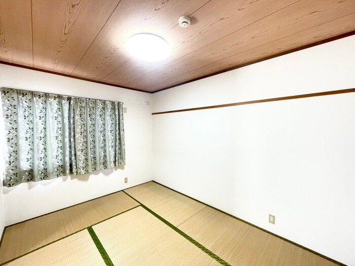 物件内観写真10　(居室)