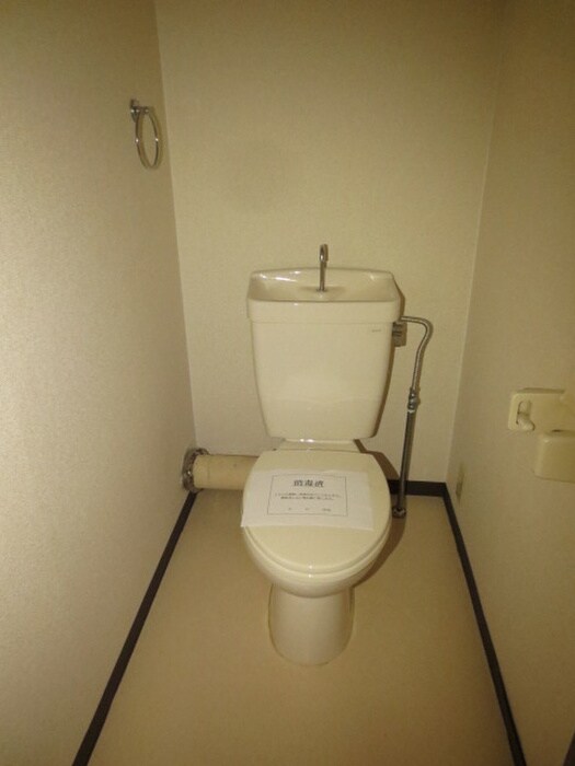 物件内観写真14　(トイレ)