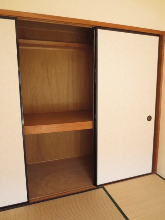 物件内観写真21　(収納)