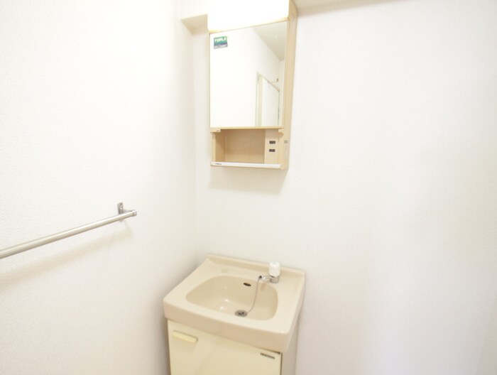 物件内観写真15　(洗面)