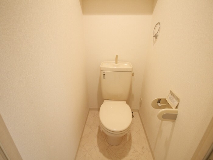 物件内観写真17　(トイレ)