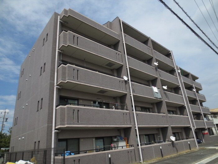 ケイズマンション一宮の物件外観写真